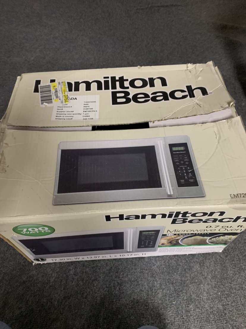 Hamilton Beach Microwave - photo 2