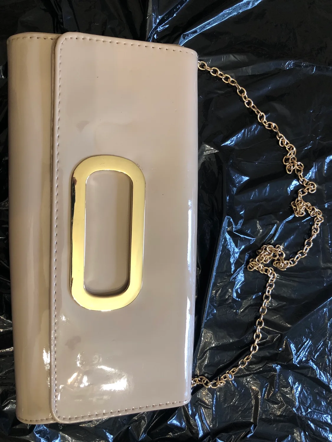Gold Chain Clutch image indicator(3)