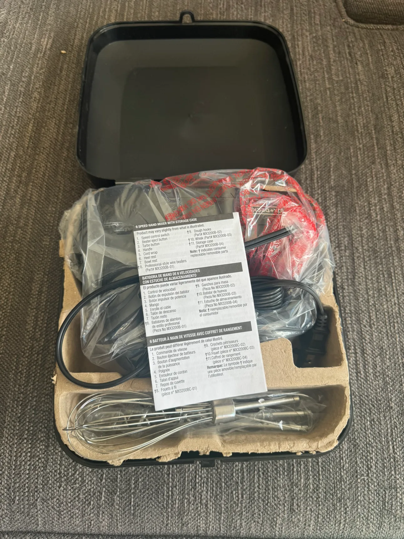 6 Speed Hand Mixer with Storage Case thumbnail