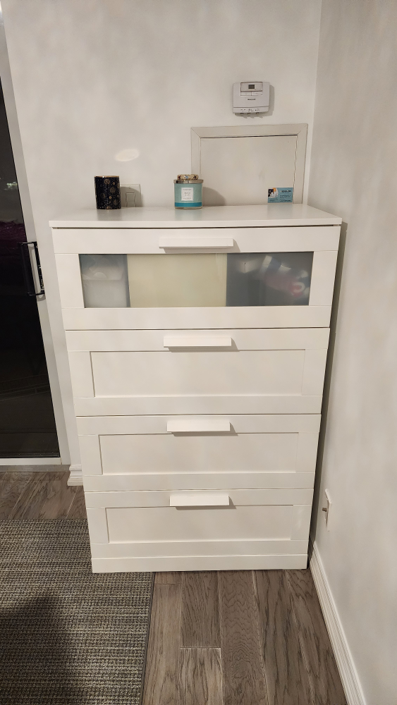 White 4-Drawer Dresser
