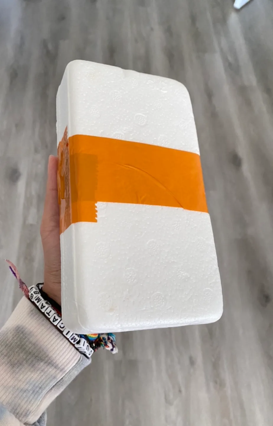 Iphone 15 pro Screen Protector image indicator(2)