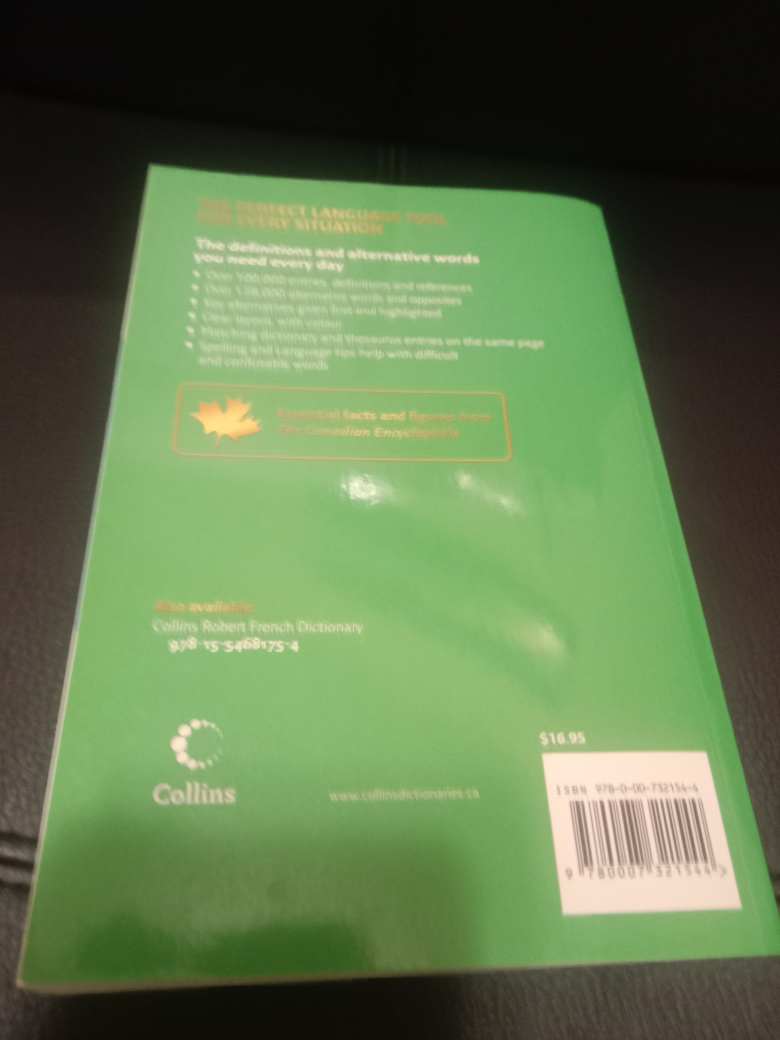 Collins Essential Canadian English Dictionary & Thesaurus - photo 2