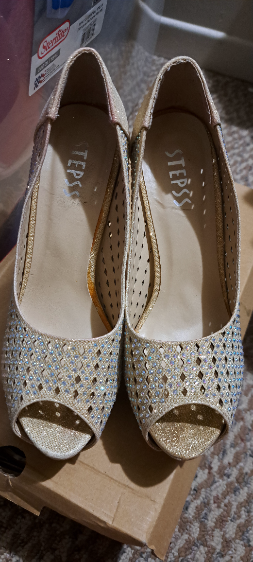 Gold Glitter Peep Toe Heels - photo 2
