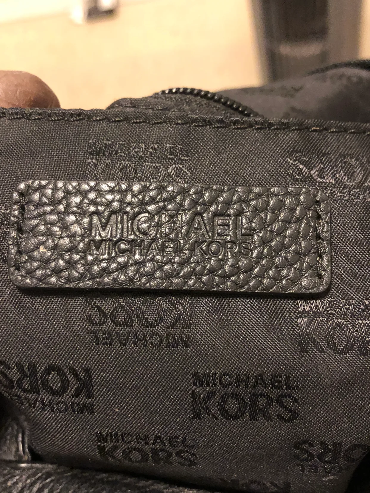 Michael Kors Jetset shoulder bag image indicator(8)