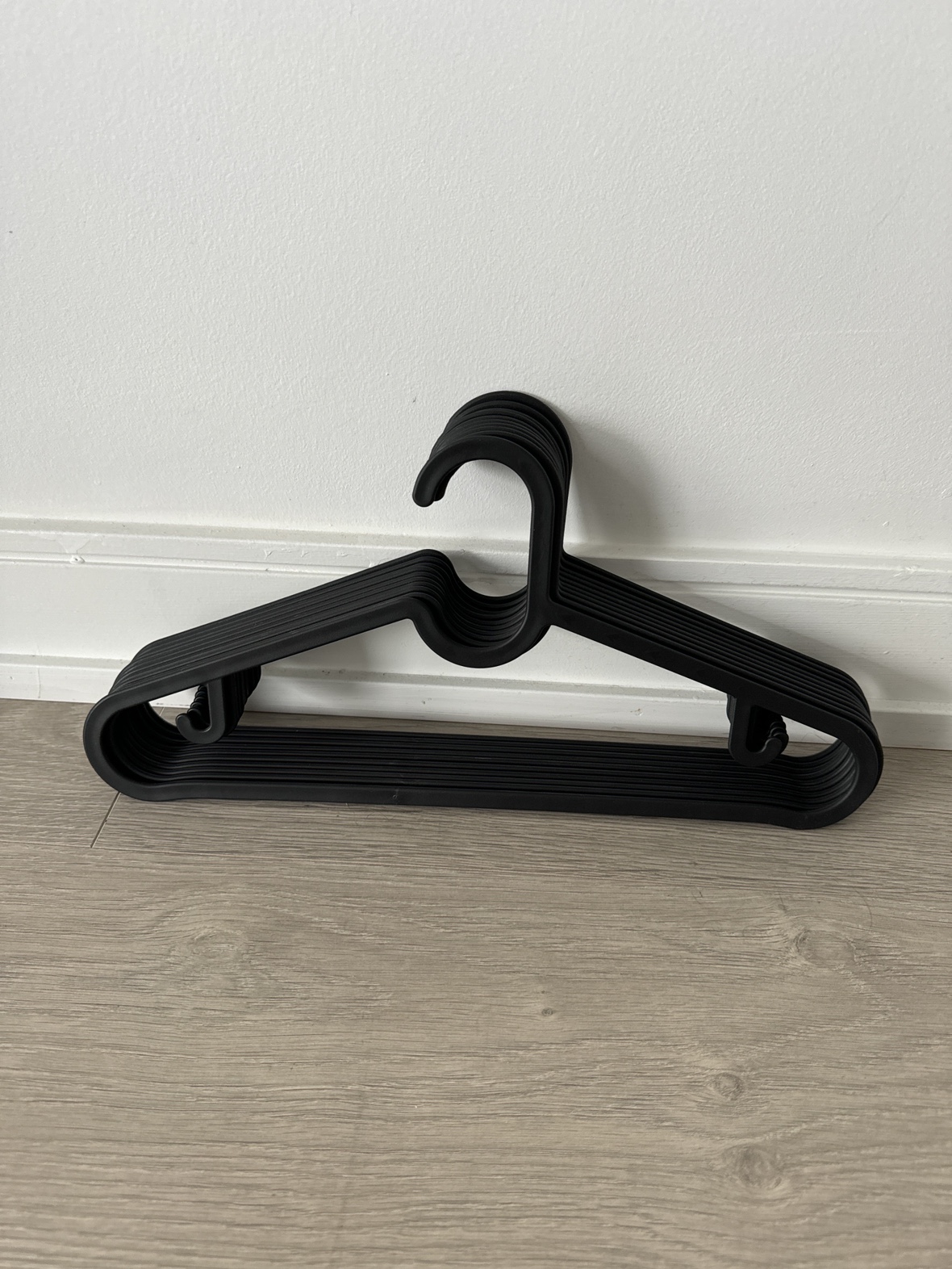 Black Plastic Hangers x50