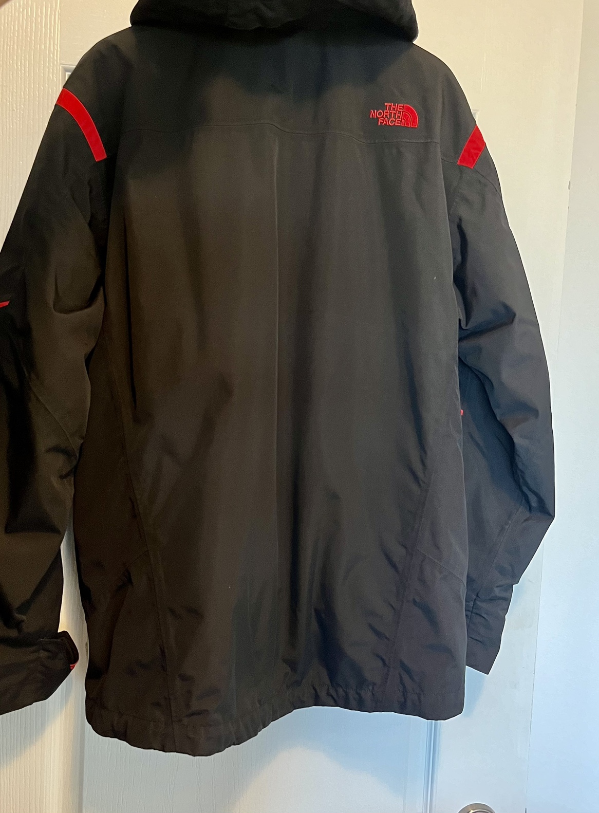 The North Face Men's Size M Ski/Snowboard Jacket - 2 in 1 - photo 3