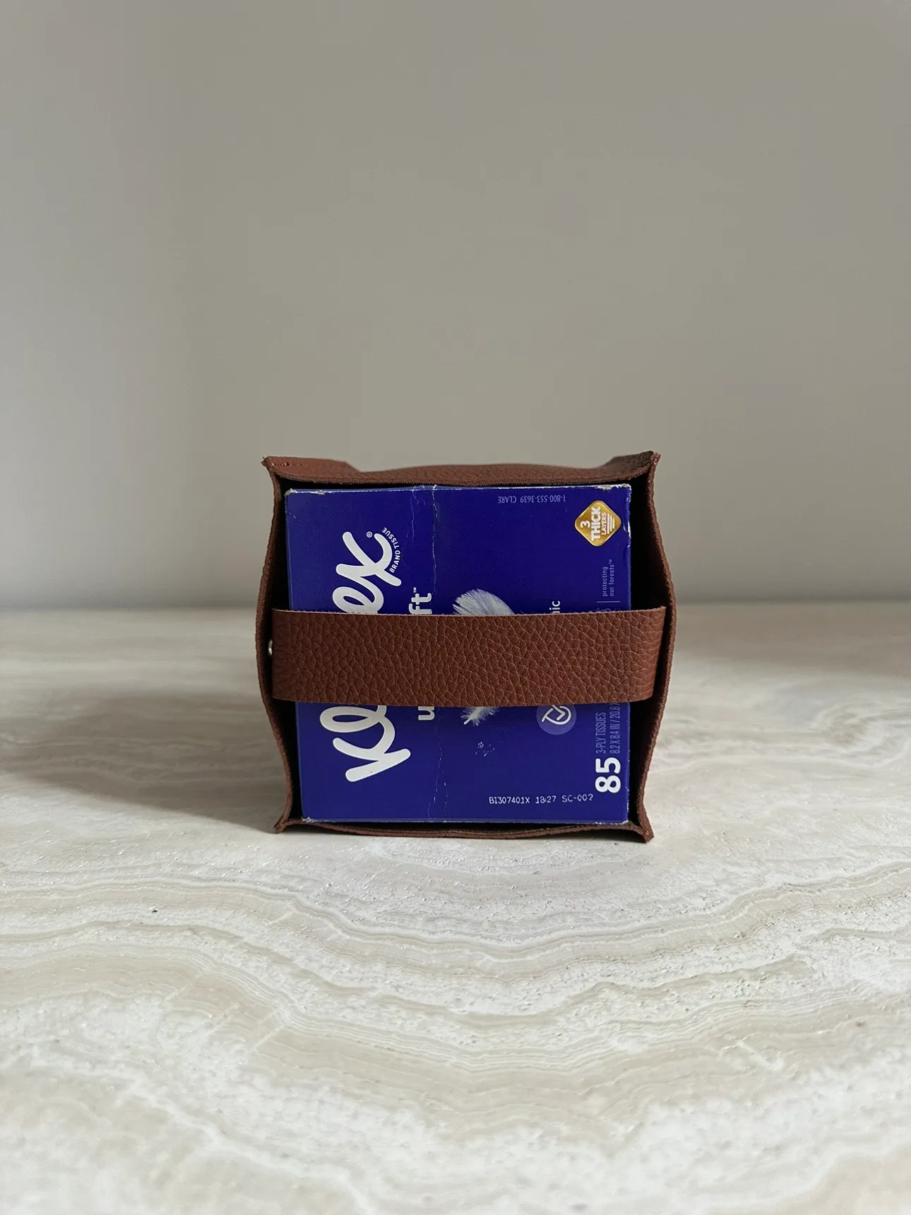 Leather Tissue Paper Holder image indicator(3)