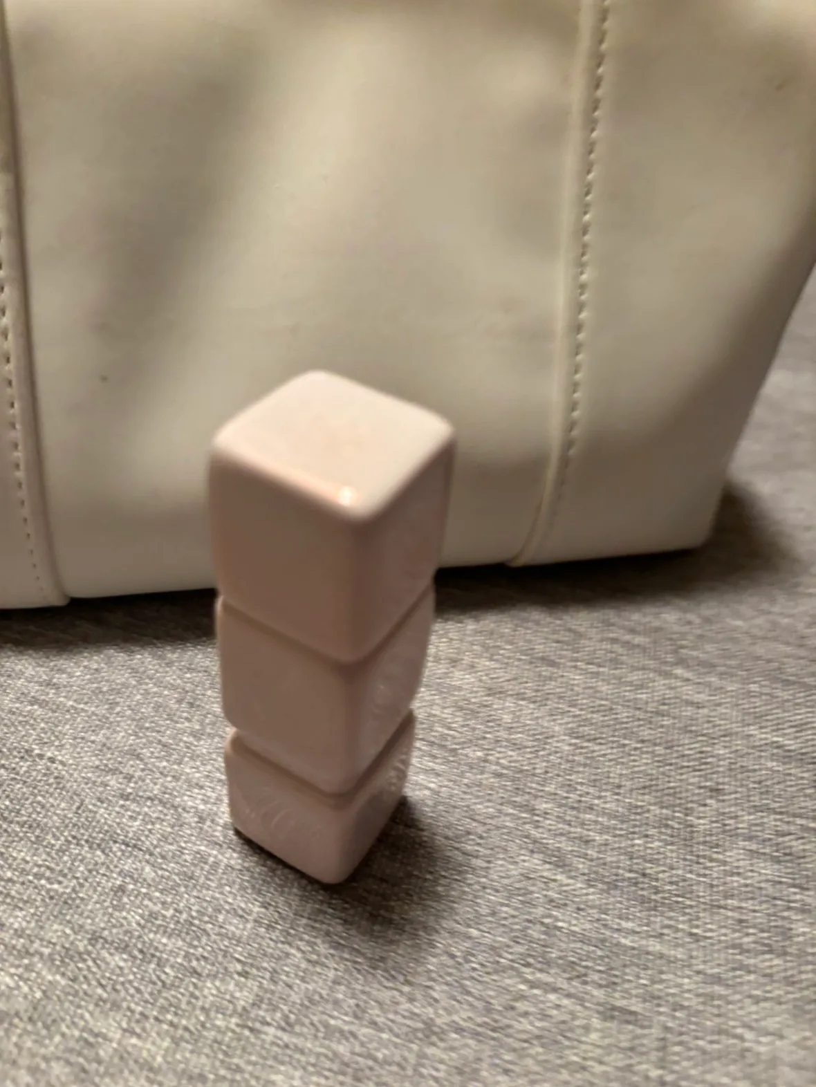 3 x Lipstick Set image indicator(2)