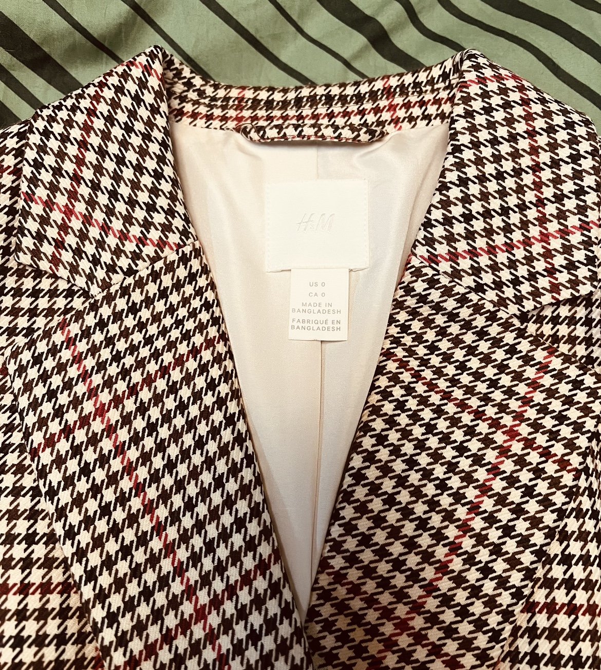 H&M plaid blazer (worn only once!) - photo 3