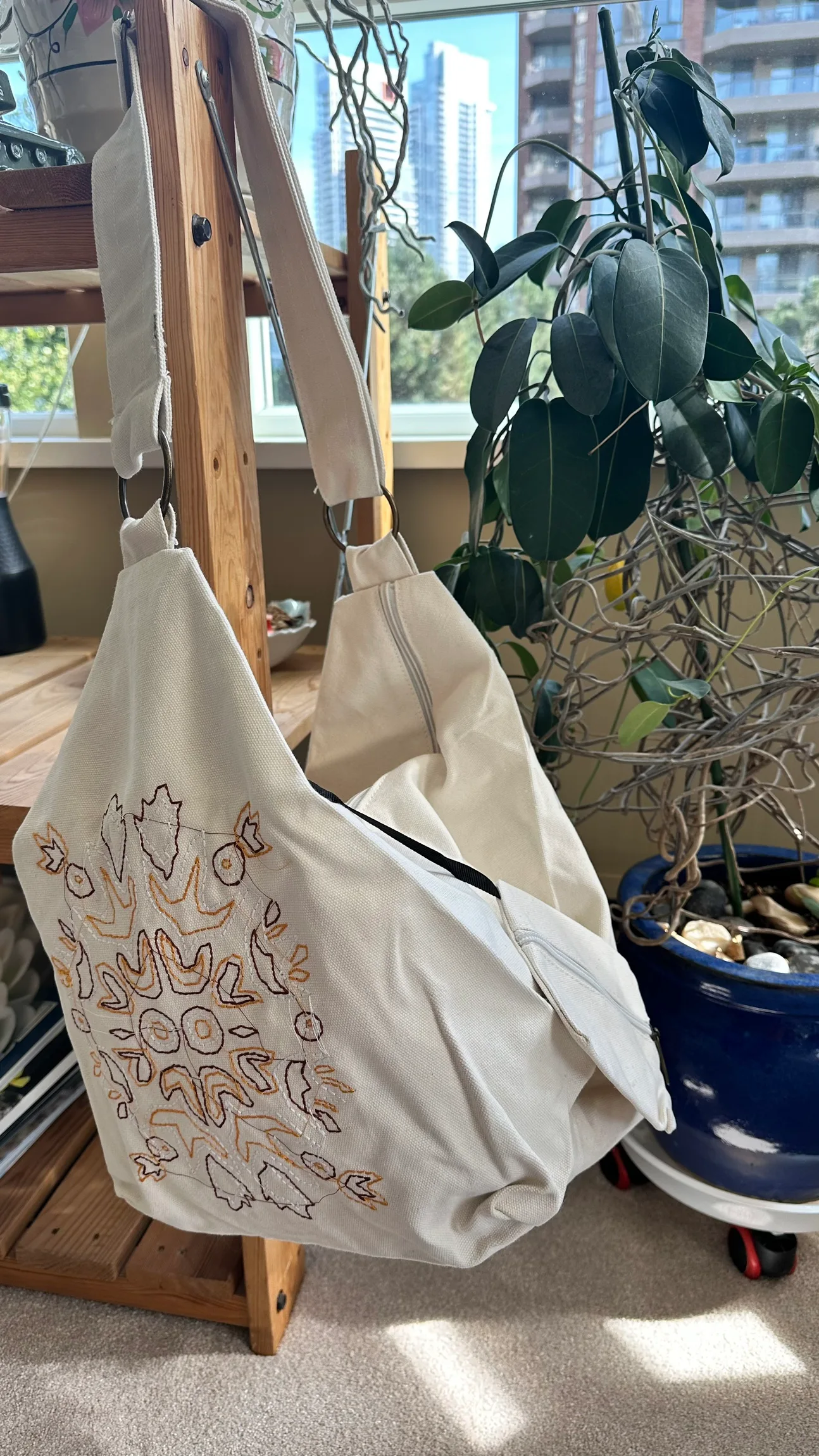 Brand new Canvas crossbody/Tote Bag image indicator(2)