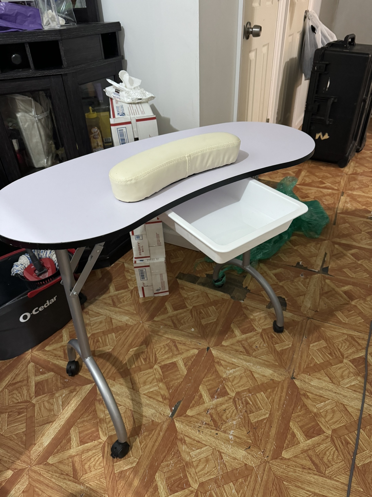 Manicure Table with Drawer and Cushion