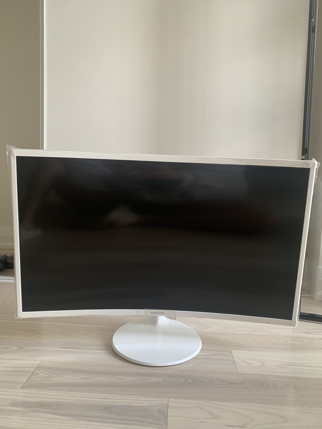 Samsung Curved Monitor