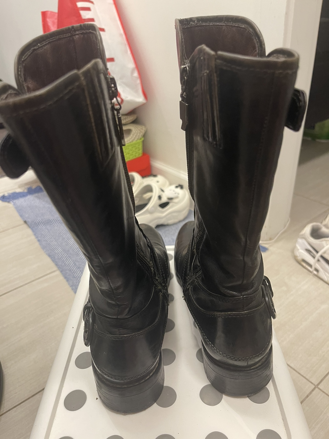 Black Leather Boots women size 8.5 - photo 3
