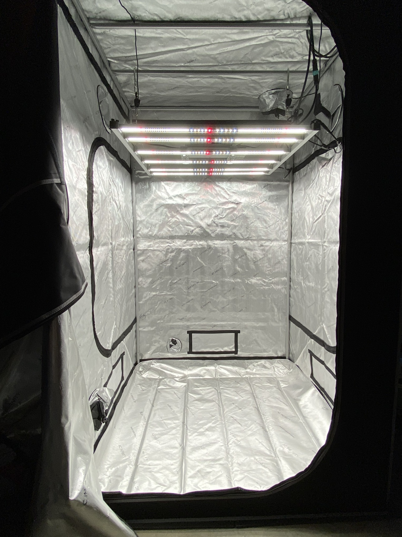 Mars Hydro 480W LED Grow Light