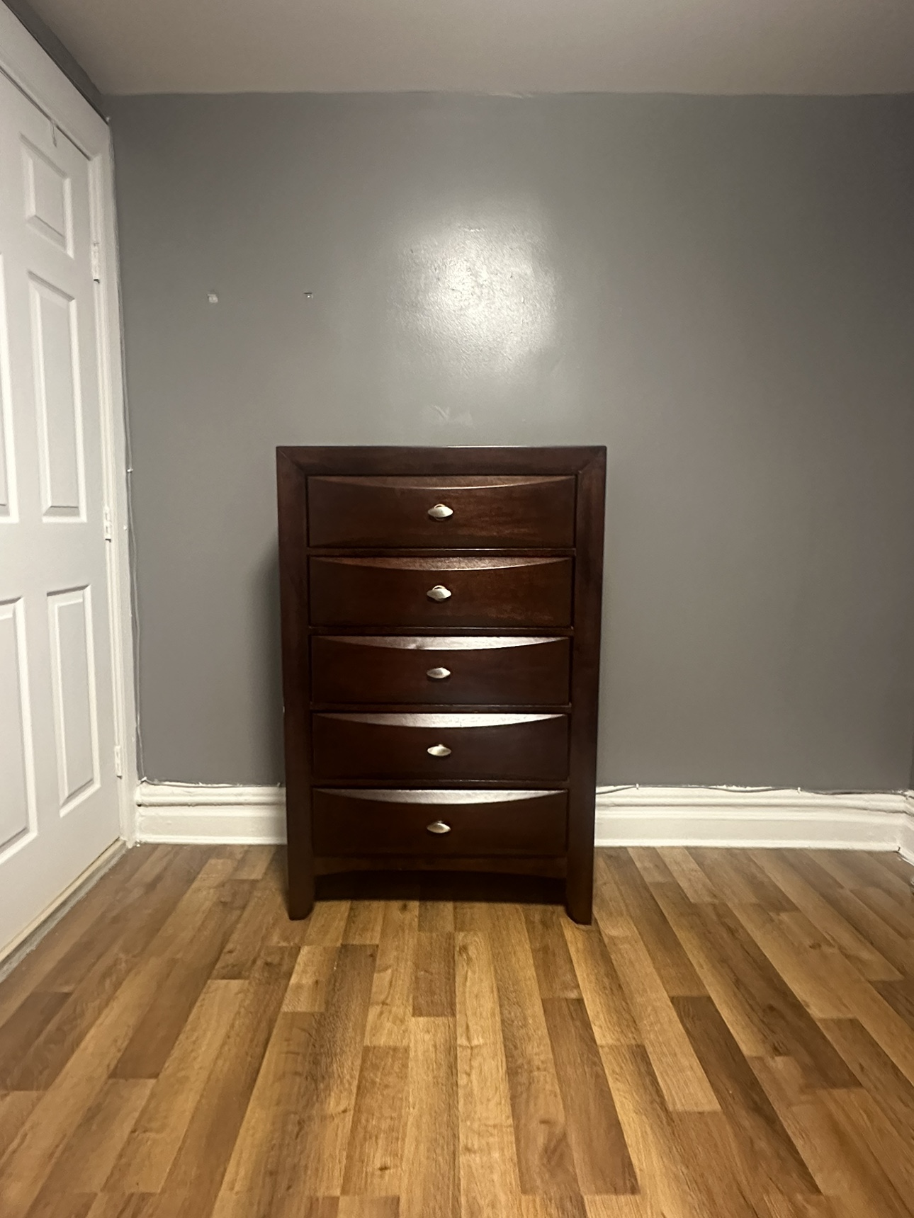 Dresser “Chest of Drawers”