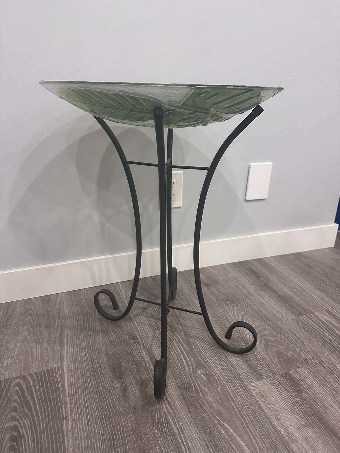 Glass Bird Bath on Stand - photo 2