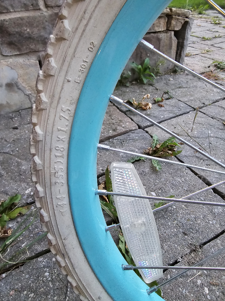 18" Girls Bike - photo 3