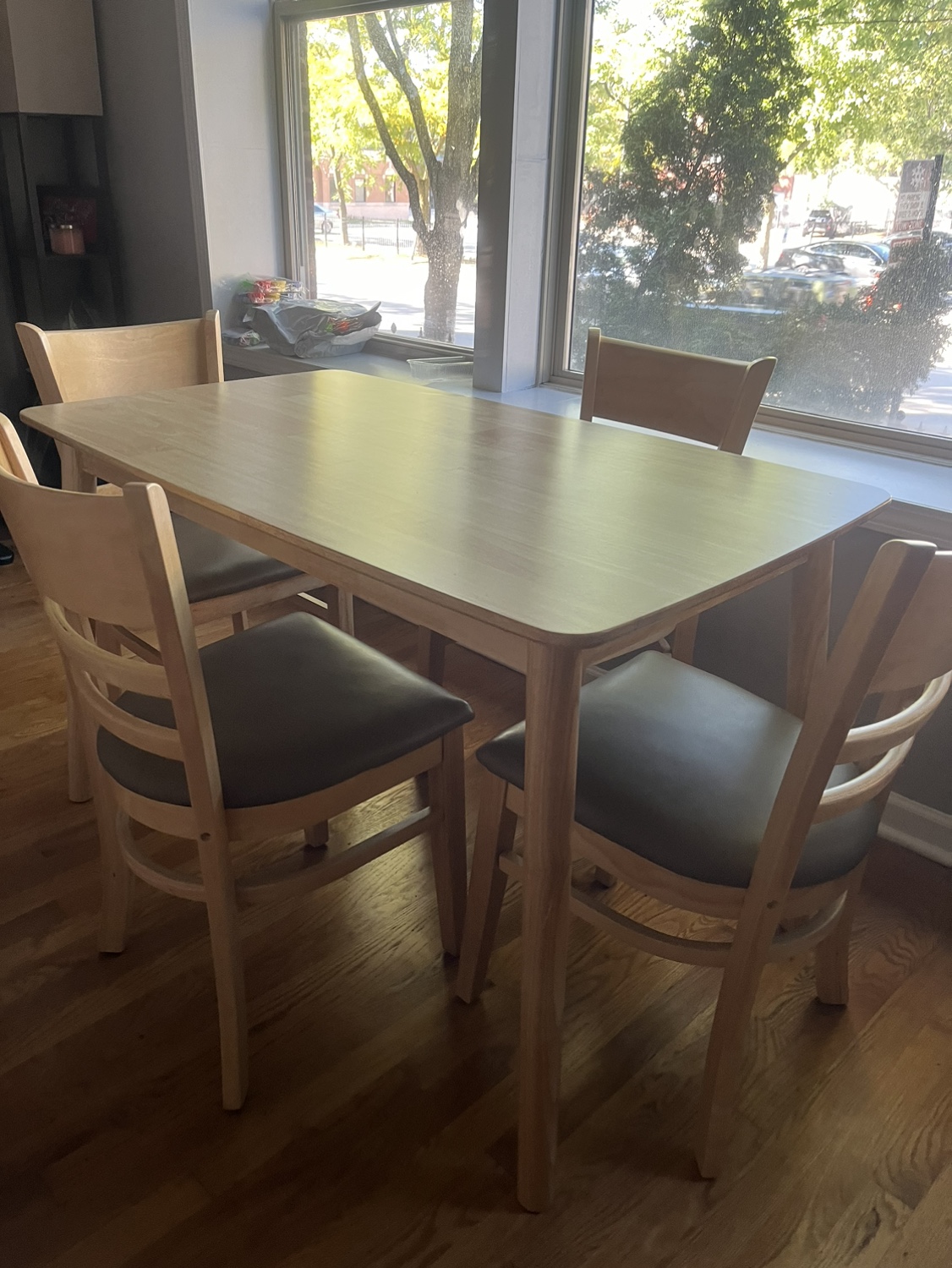 Dining Table and Chairs Set - photo 5