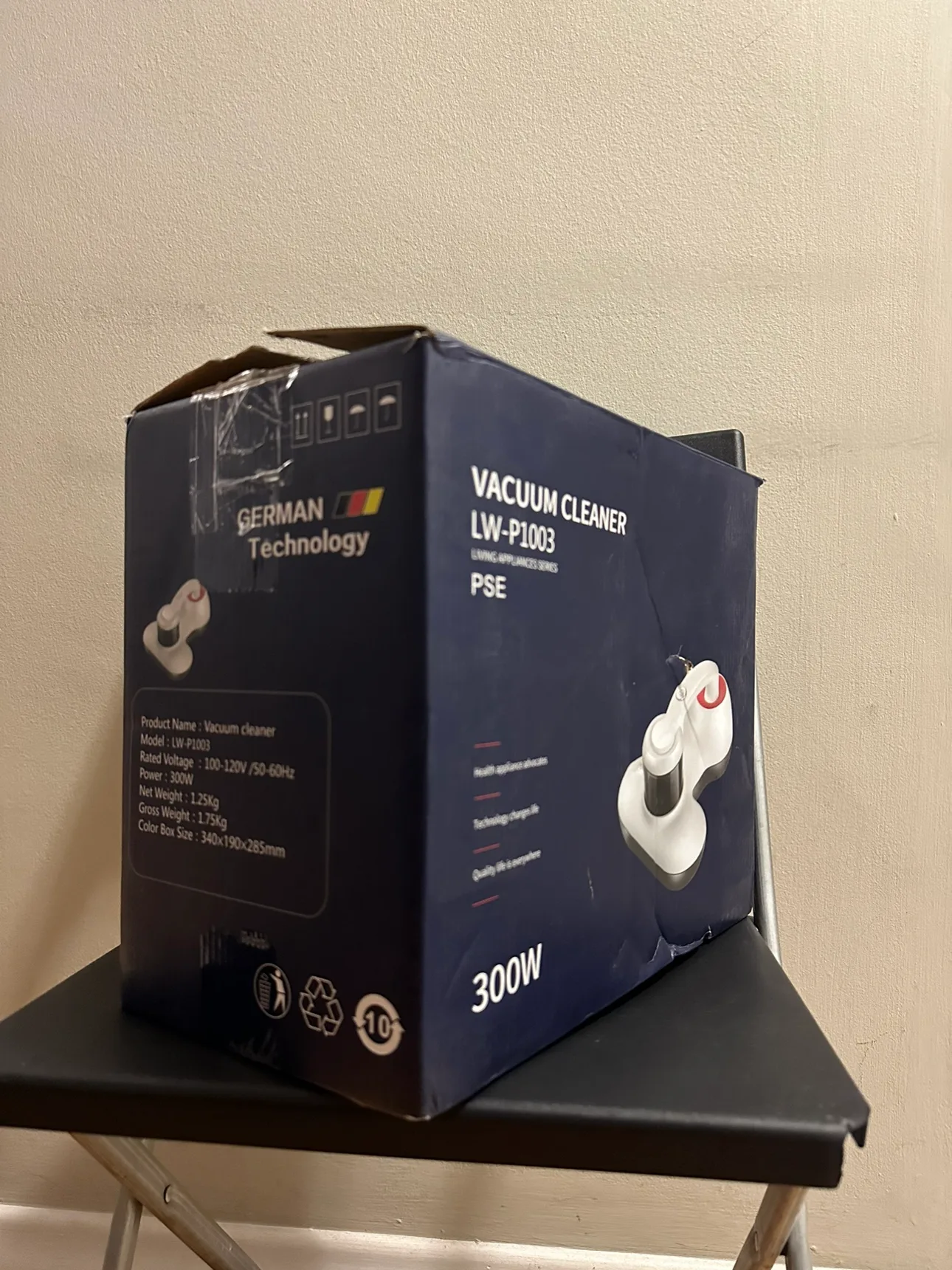 Handheld Vacuum Cleaner Clean Up Bed Sheet Pillow Couch image indicator(2)