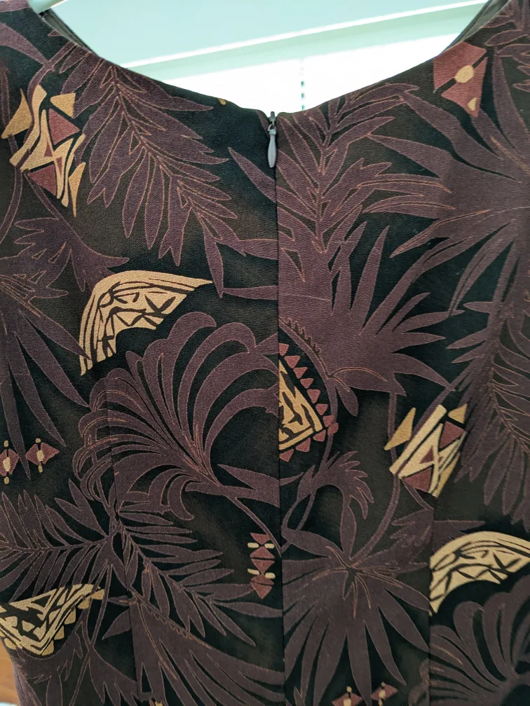 Floral Tropical Print Sleeveless Dress image indicator(2)