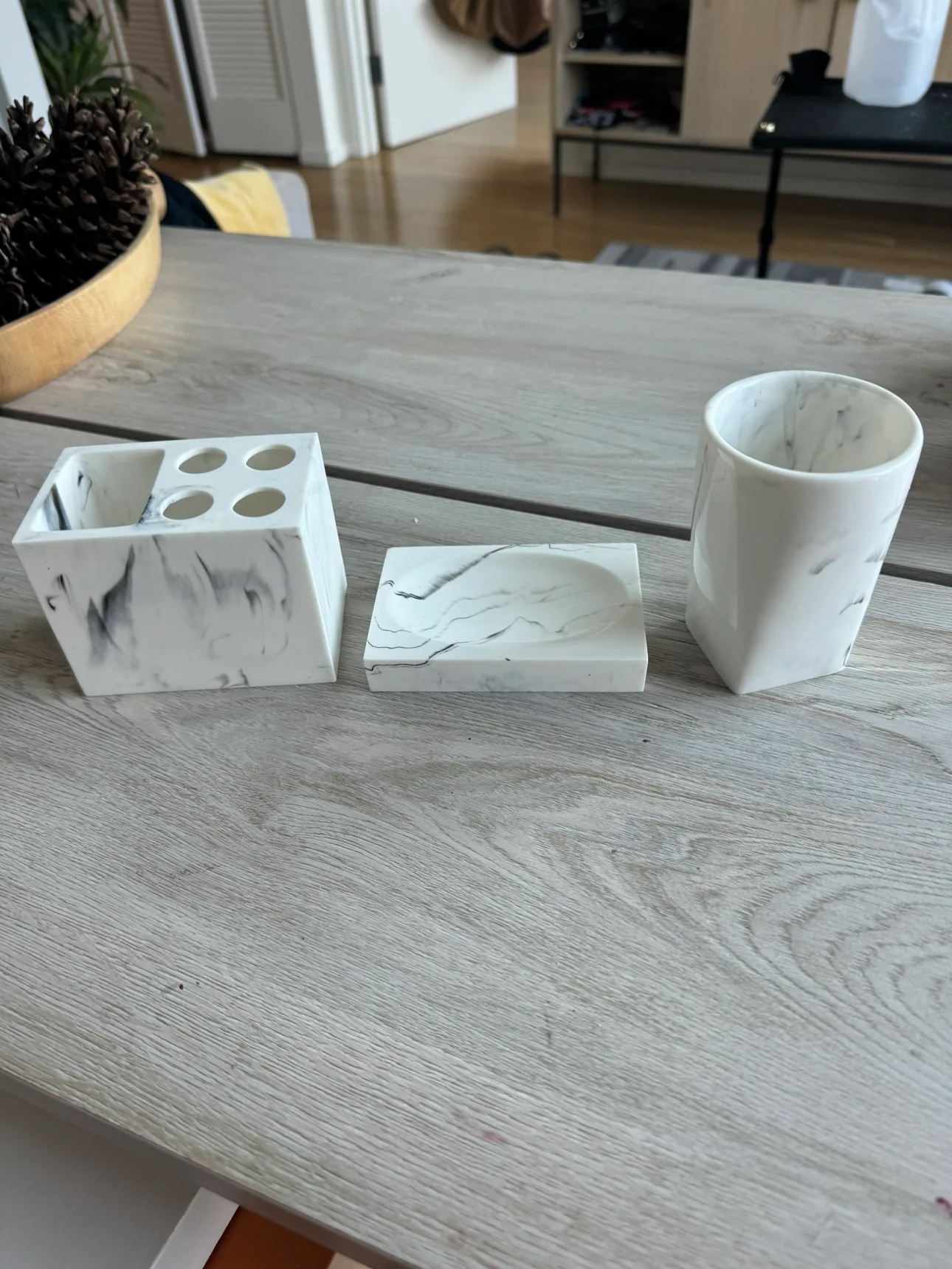 Bathroom Set thumbnail