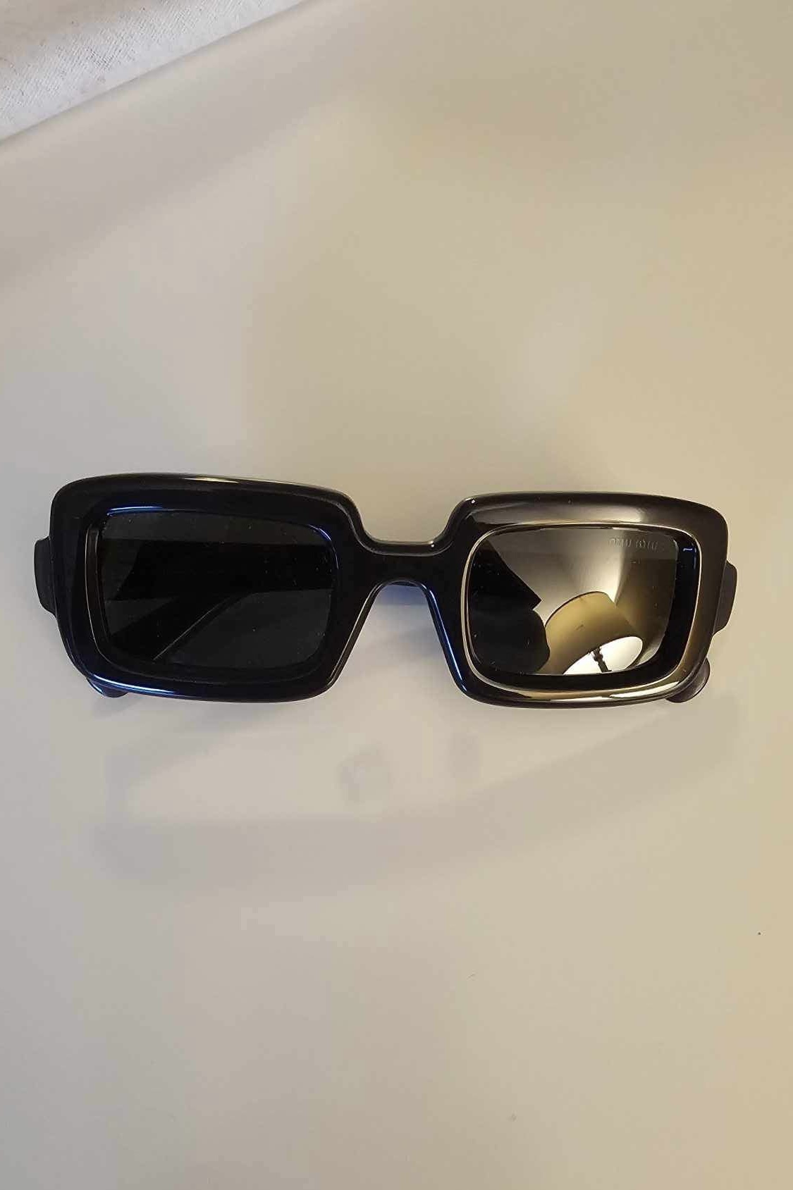 Miu Miu “runway” Sunglasses - photo 2