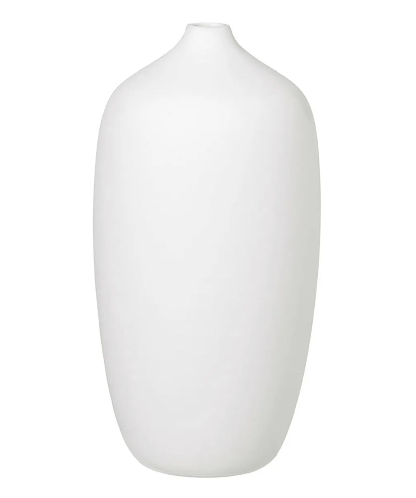 White ceramic vase - photo 3