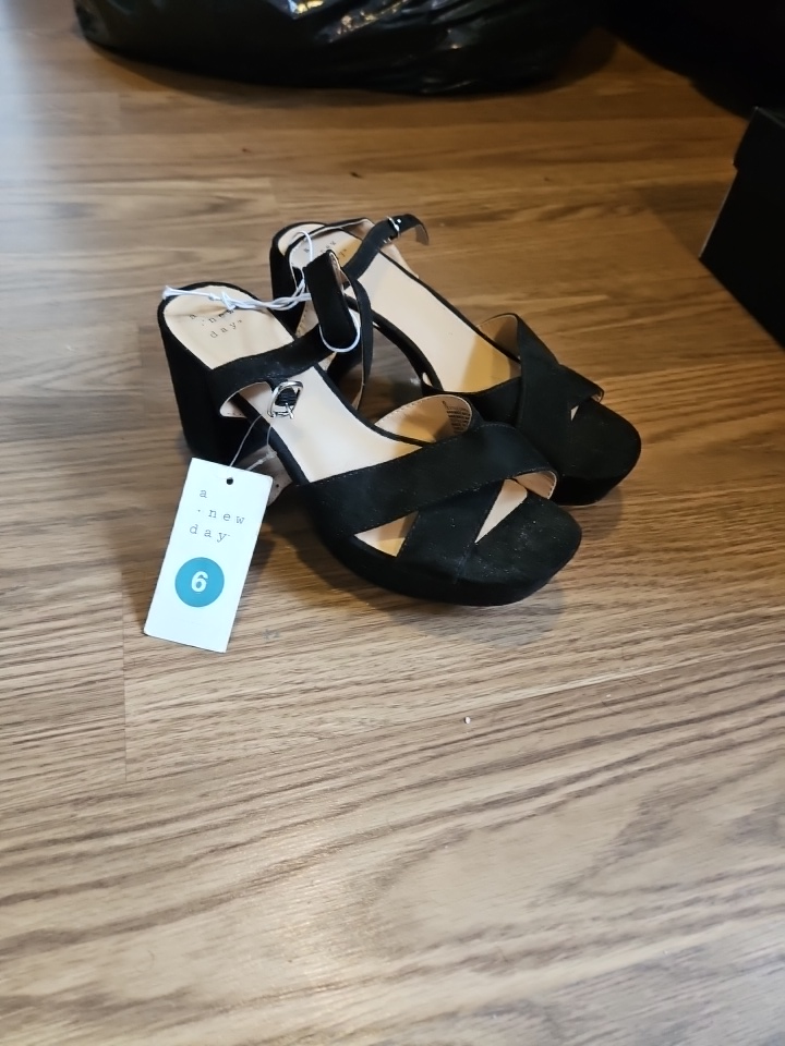 A New Day Women’s Dress Shoe Sandals Black Size 6  3.5” Heels