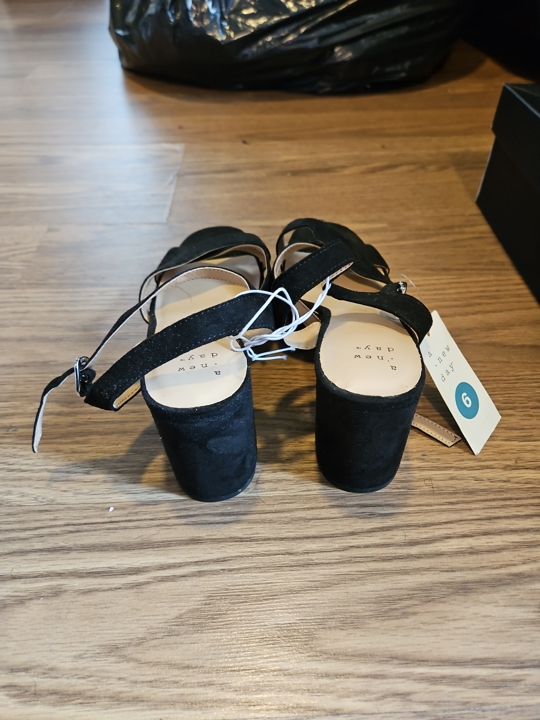 A New Day Women’s Dress Shoe Sandals Black Size 6  3.5” Heels - photo 5