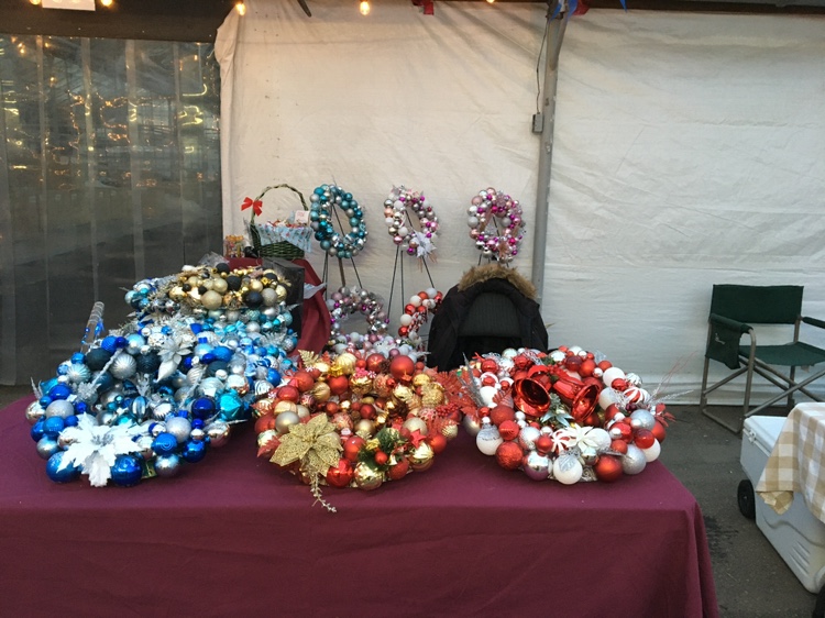 Light up Christmas Wreaths