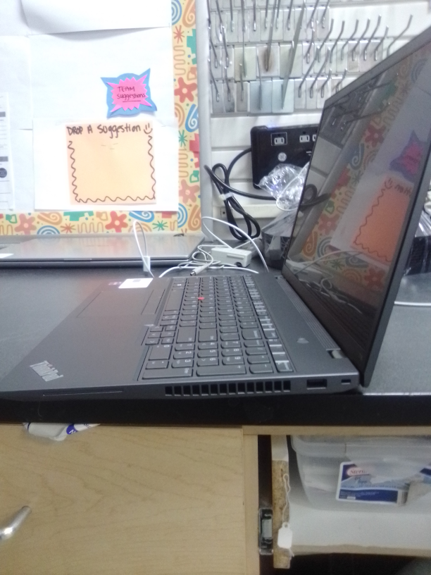Lenovo ThinkPad Laptop - photo 2