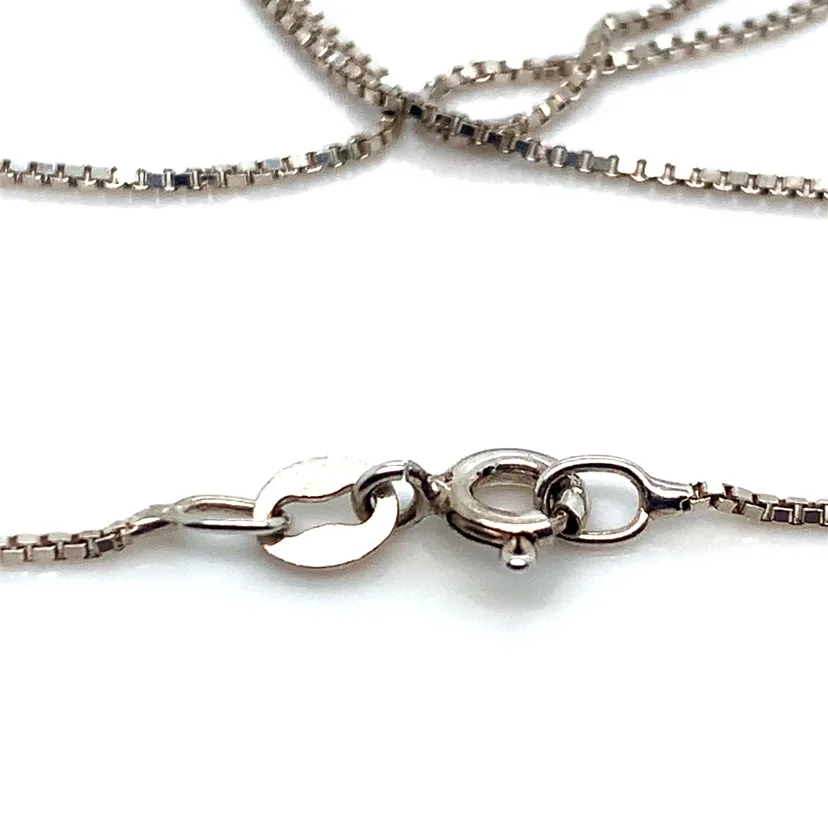 Sterling Silver Chain Necklace 16” image indicator(5)