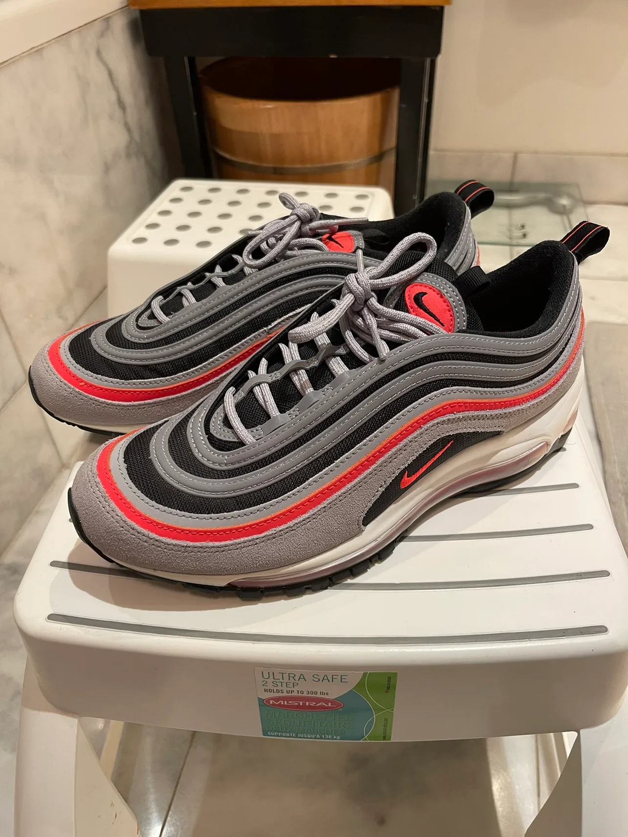 Nike Air Max 97 men size 10 image indicator(2)