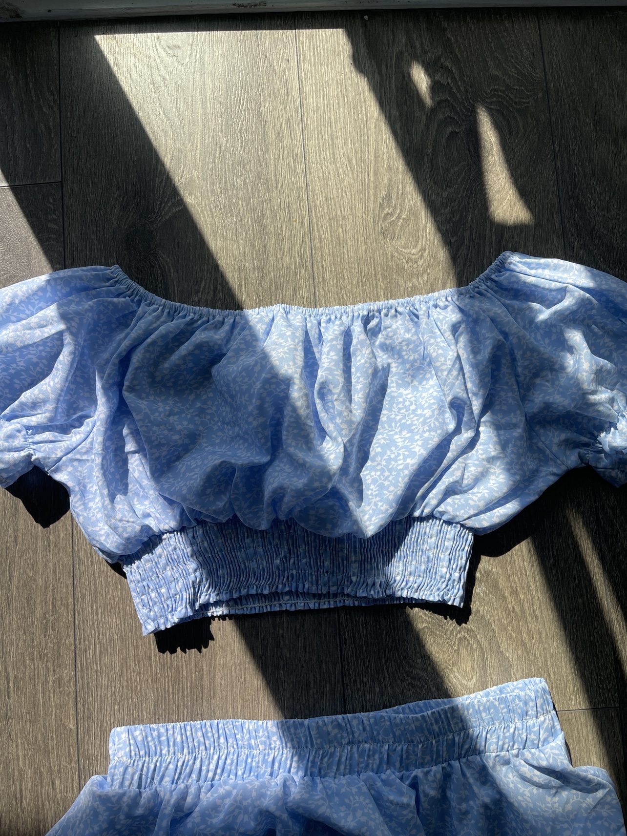 Blue Floral Crop Top and Skirt Set - photo 3