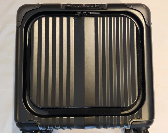 Sqare Carry-on Suitcase with Wheels thumbnail