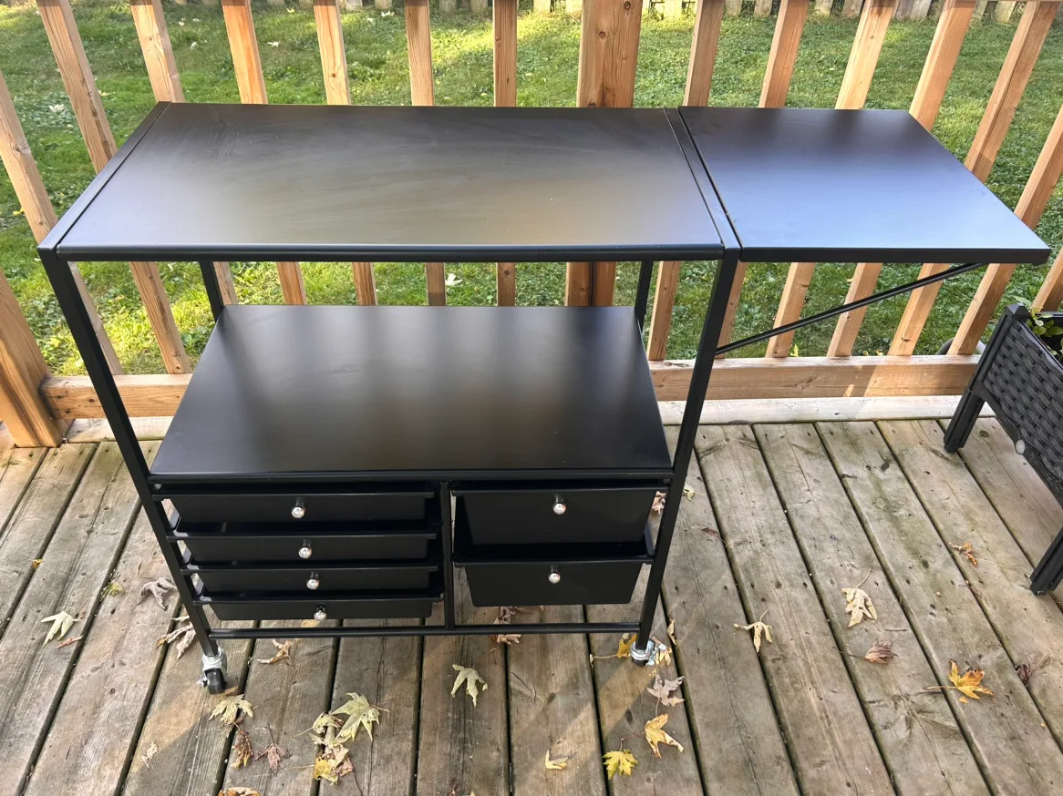 Black Metal Rolling Cart image indicator(3)