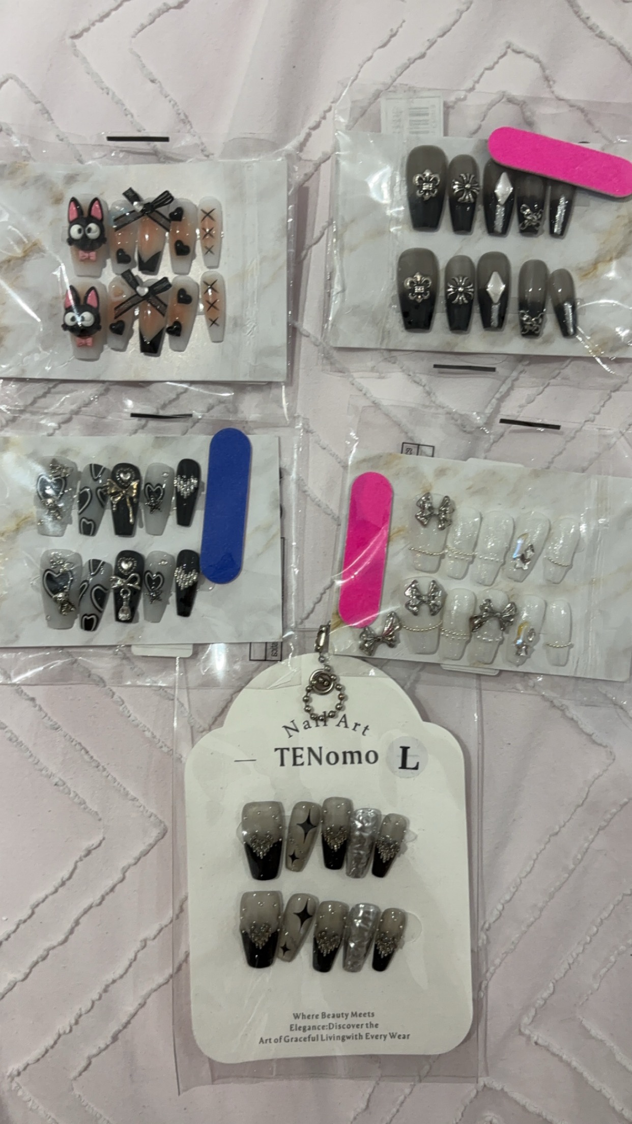 Press on nails