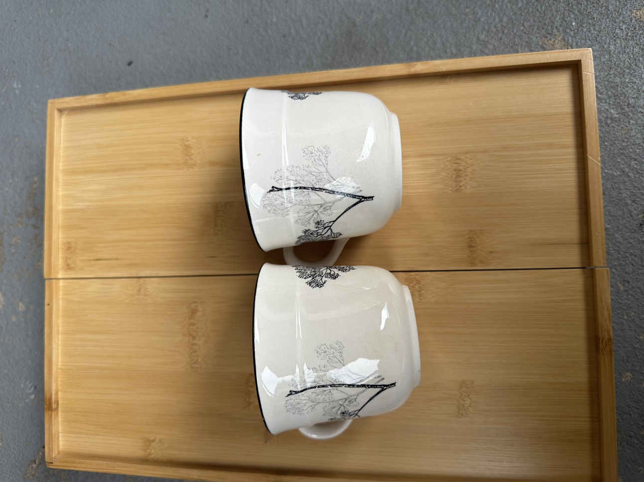 Set of 3 AristoU Mugs #freecycle - photo 4