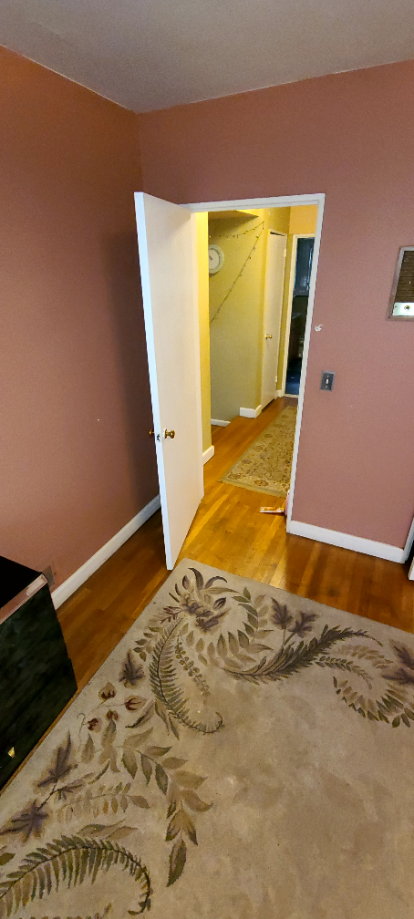 Room for Rent - photo 3