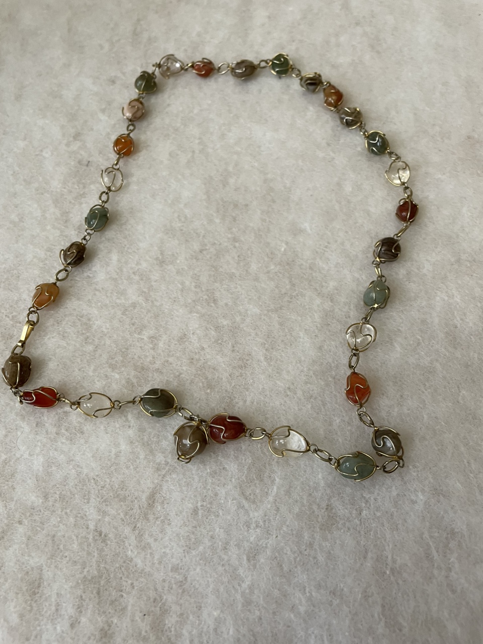 Stone and Wire Necklace - photo 3