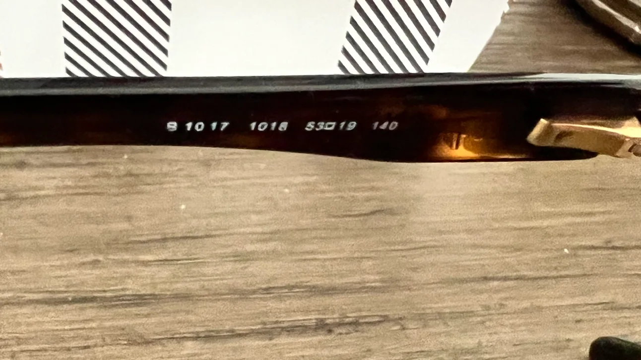 Burberry Glasses image indicator(9)