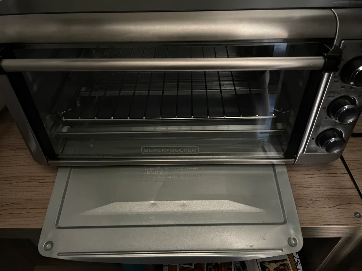 Black + Decker convection toaster oven image indicator(4)