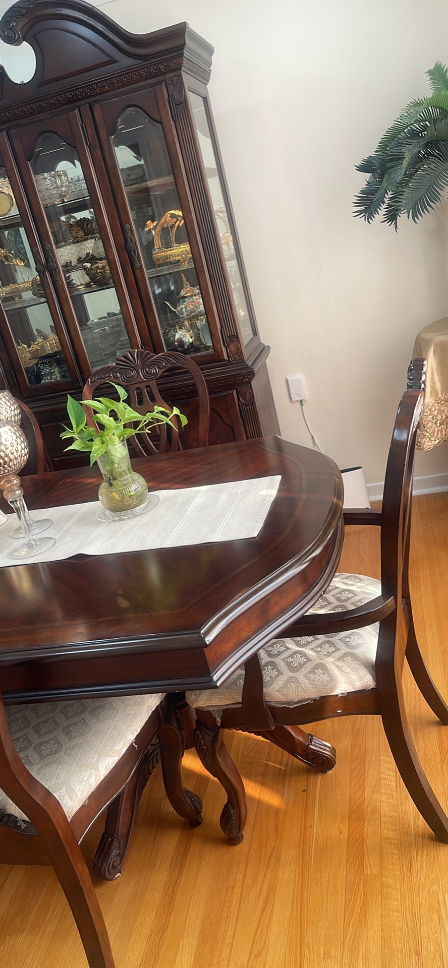 Dining Room Set - photo 4