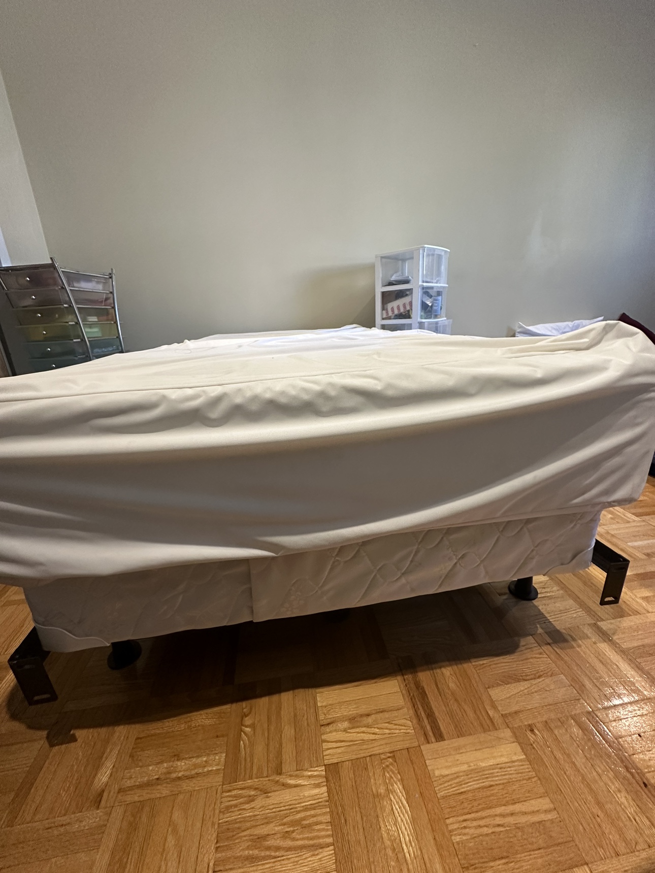 Bed frame, bed box and mattress - photo 3