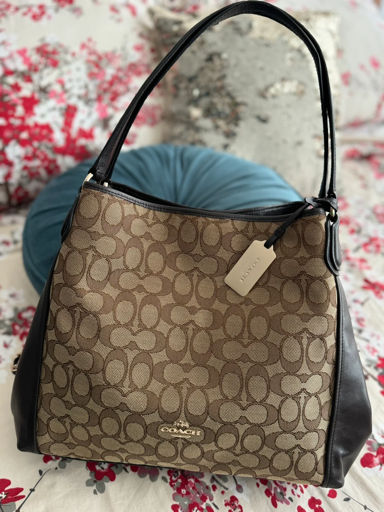Coach Signature Brown and canvas Handbag thumbnail