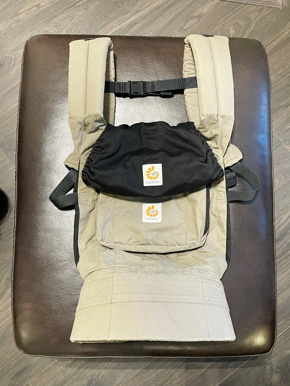 Excellent Condition Ergobaby Original Carrier thumbnail