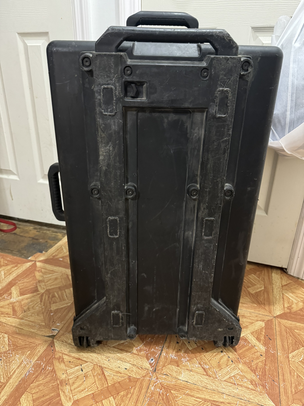 Pelican Storm im2975 Watertight Travel Case Wheels - photo 4