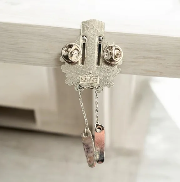 Koo Koo for Pins Winnipeg 2017 Tweety Cuckoo Clock Hidden Cage image indicator(4)