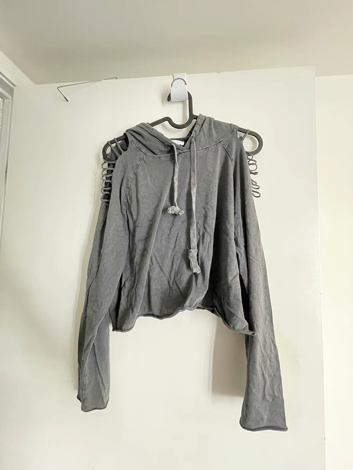 Grey Cropped Hoodie image indicator(2)