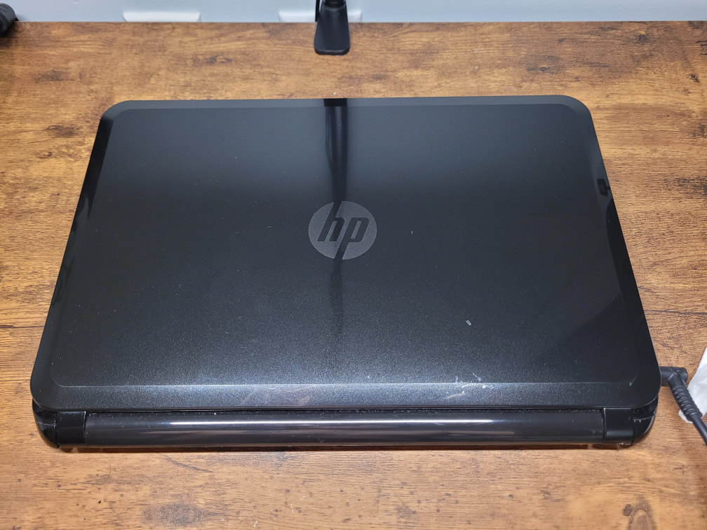 Laptop HP 14-d040la - photo 2